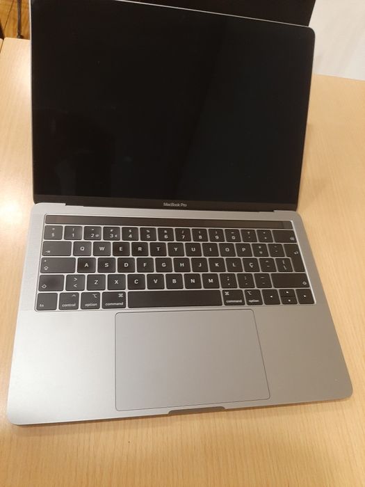 MacBook Pro 13" M1 (A2338) Parts64738966377985121