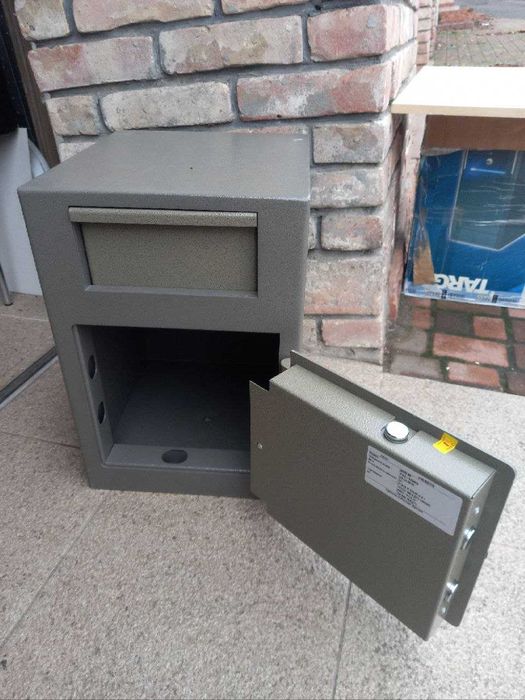 Депозитный сейф Valberg ASD-19