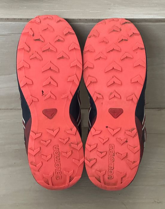 Obuwie damskie  trekingowe Salomon model M0  37