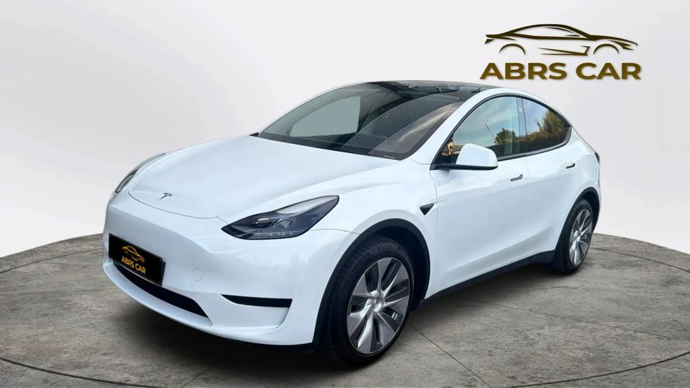 Tesla Model Y RWD