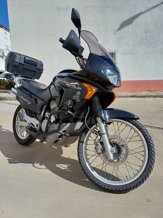 Honda transalp xl650