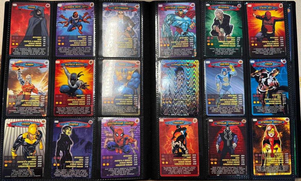 Коллекция карточек Человек-Паук Герои и Злодеи в альбоме