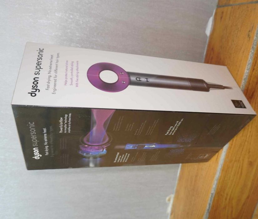 Nowa zafoliowana Inteligentny suszarka Dyson HD08