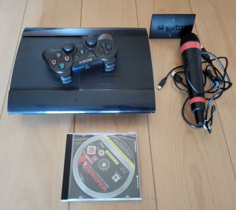 PS3 Super Slim 320 GB com Hen
