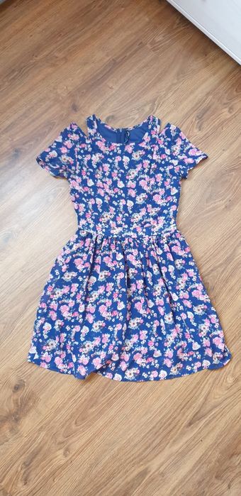 Sukienka Cropp Xs/S