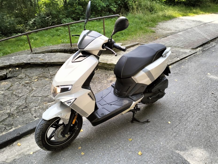 Skuter 50 online