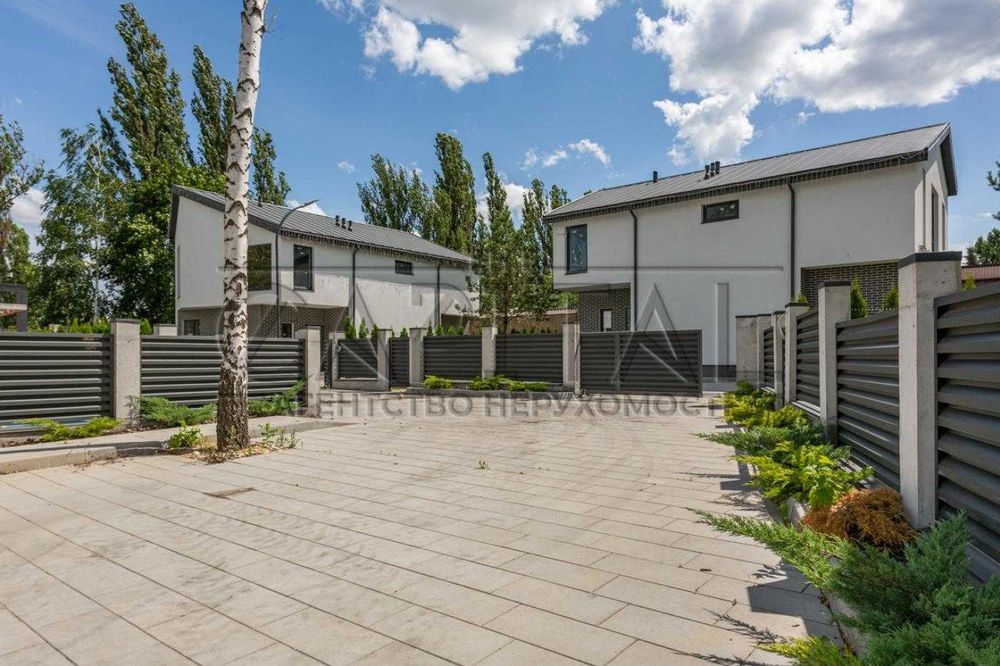 Продаж будинку, Гореничі, КМ Friends Club, Бучанський р-н, 2 км до Києва