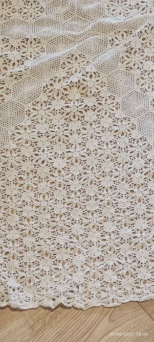Lace Tablecloth423754416187002883