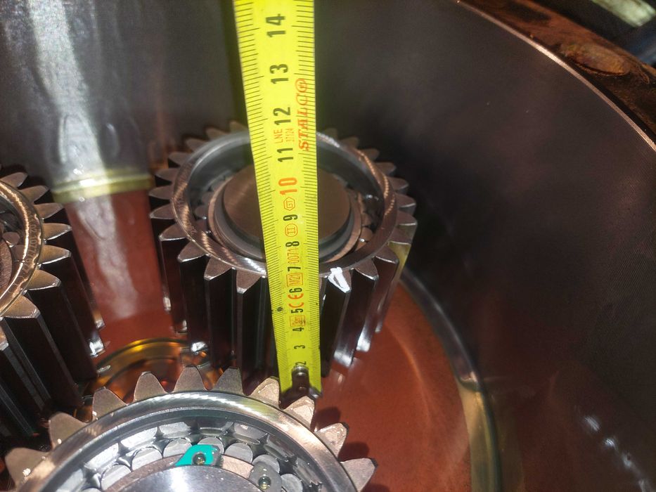 jcb 550-80 spicer zwolnica