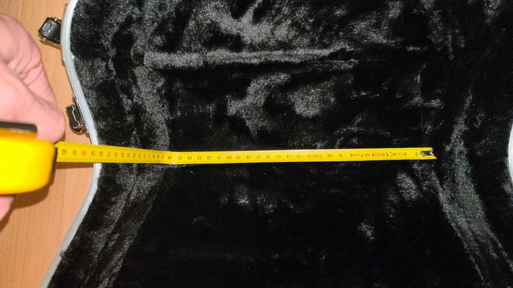 Estojo Hardcase para guitarra clássica/acústica