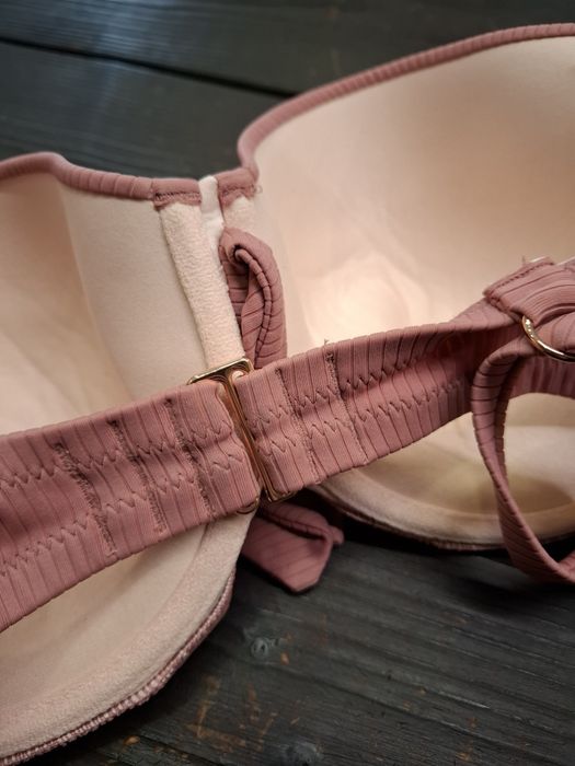 Shade shore damski 80D biustonosz bikini różowy prążkowany push up letni