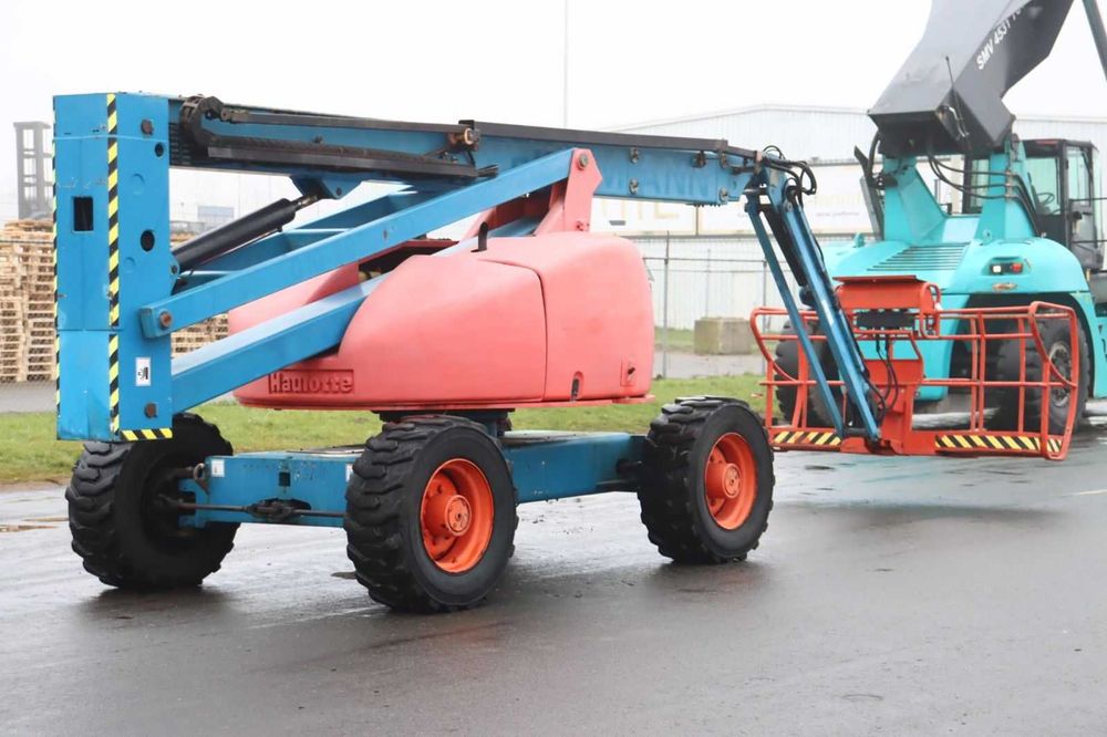 Підйомник Haulotte HA20PX, 20 метрів