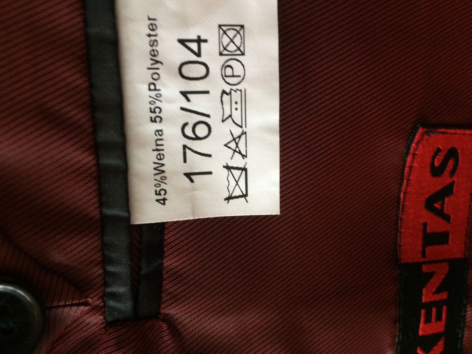 Garnitur męski z kamizelką