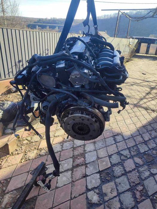 Двигун мотор 5F02 1.6 turbo Peugeot Citroen