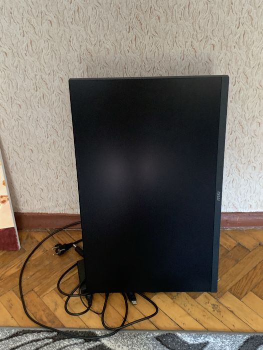 Продам нового монитора ! На гарантиї!