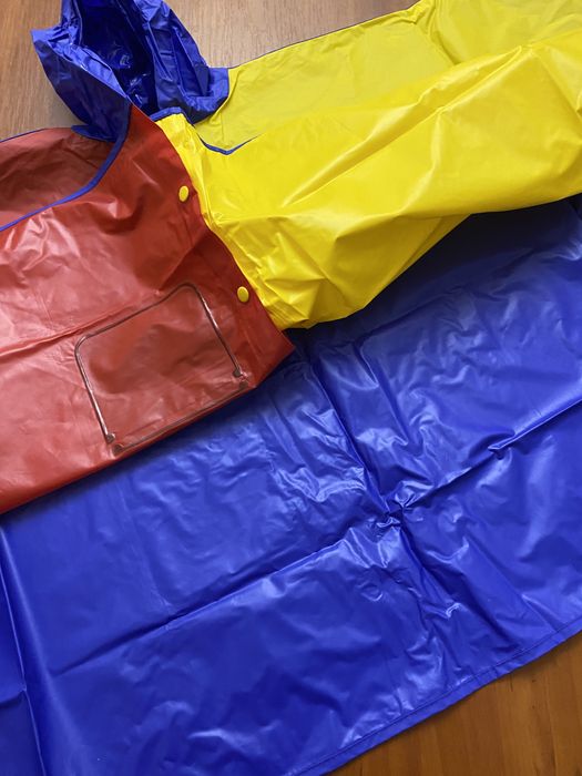 Детский плащ