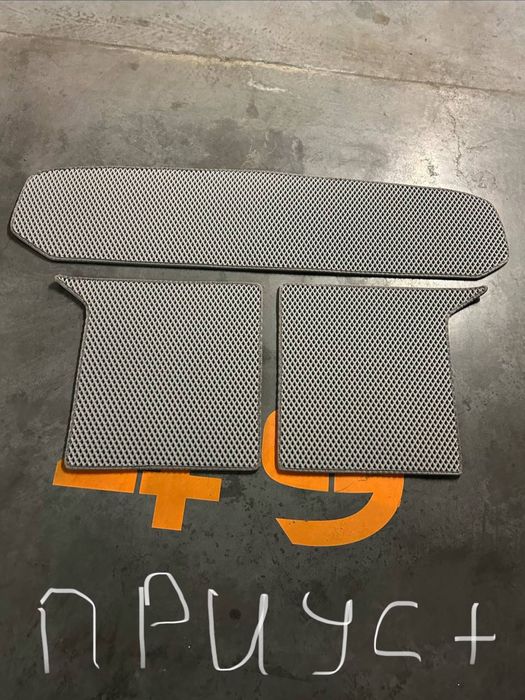 Dywaniki EVA do Prius Plus, Corolla i Auris.