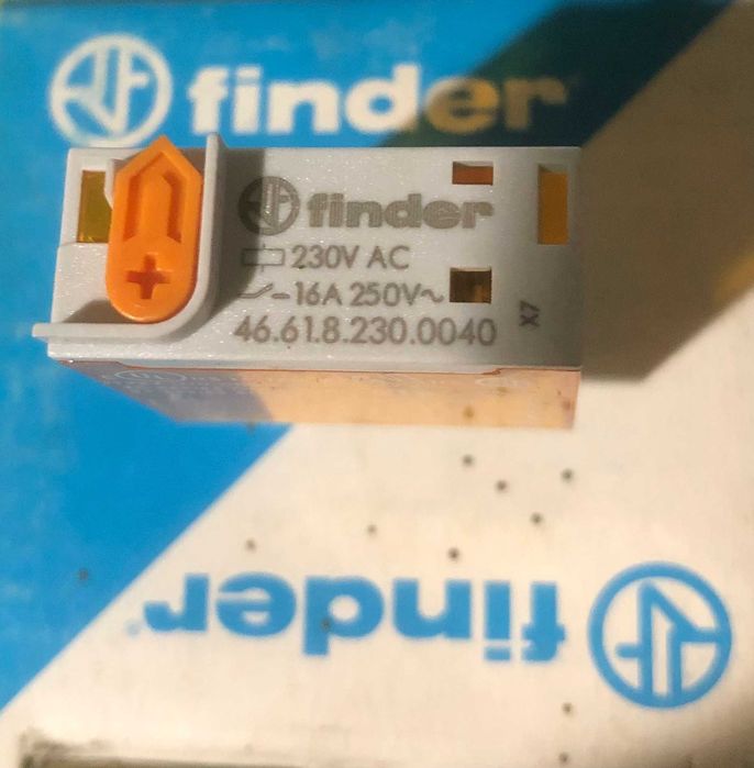 Relé comutação AC 230V 16A 46.61.8.230.4040 – Finder – 8012823313344