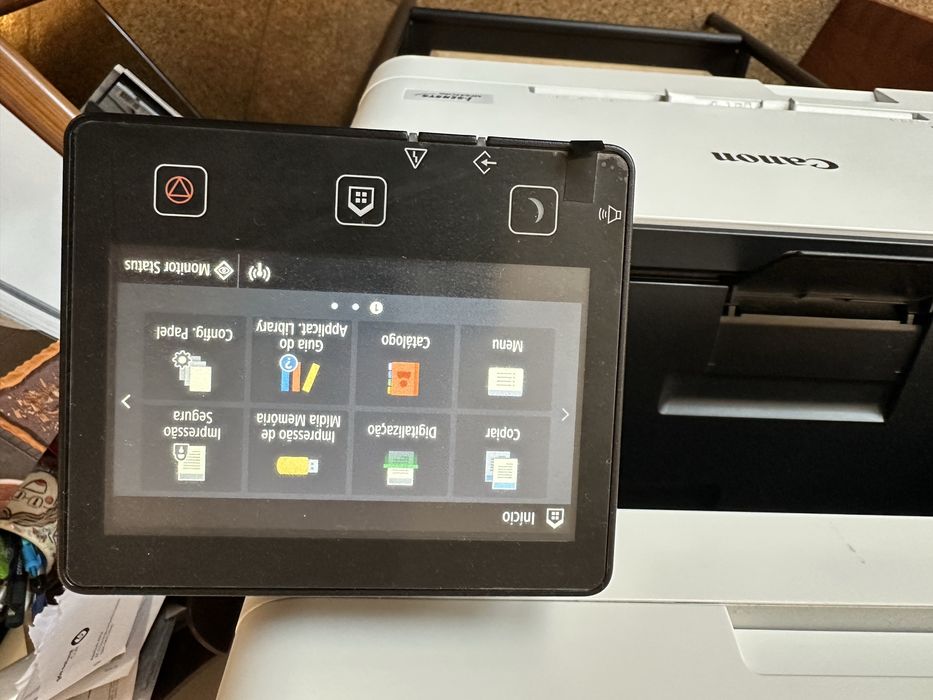 Impressora Laser a cores multifunçoes