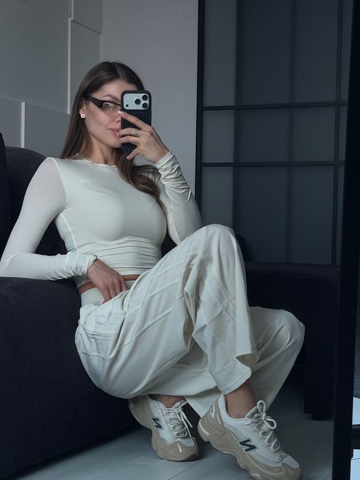 Лонгслів жіночий alo yoga, жіночий кроп топ, кофта для тренувань,скімс