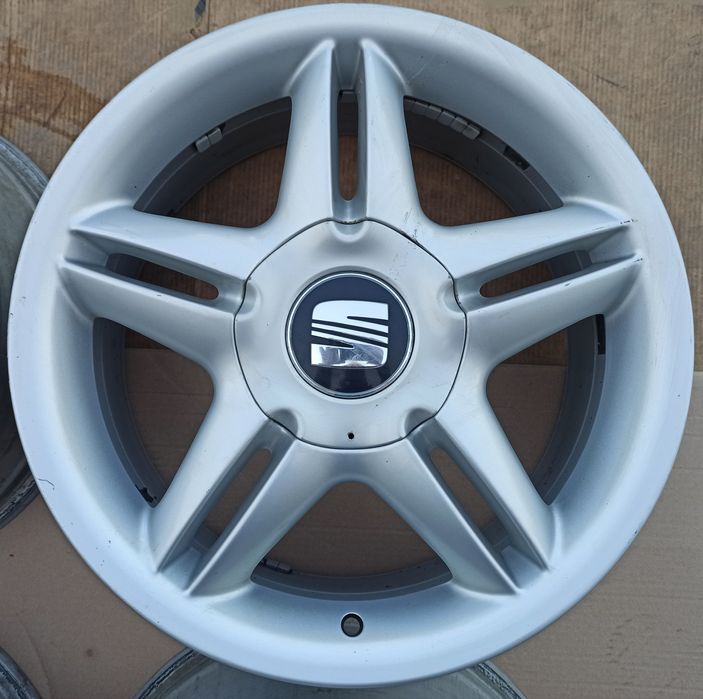 Felgi Seat Leon Toledo Cupra 7Jx17 ET38 5x100 1M0