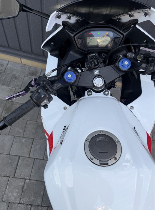 Honda CBR400R без пробігу Доставка-Обмін