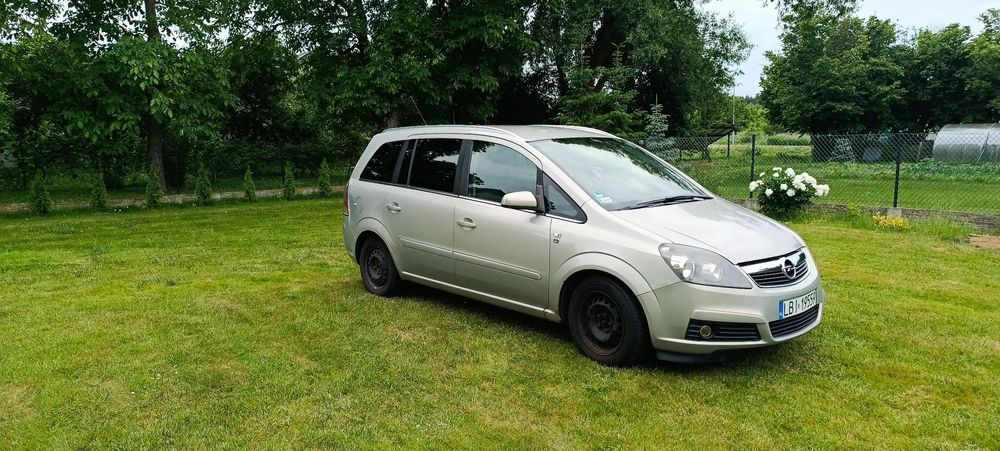 Opel Zafira Nowy akumulator, nowa butla gazowa wymieniona w 2025 r.