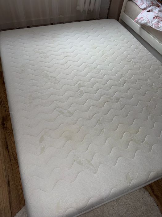 Materac 160x200 sypialnia loze