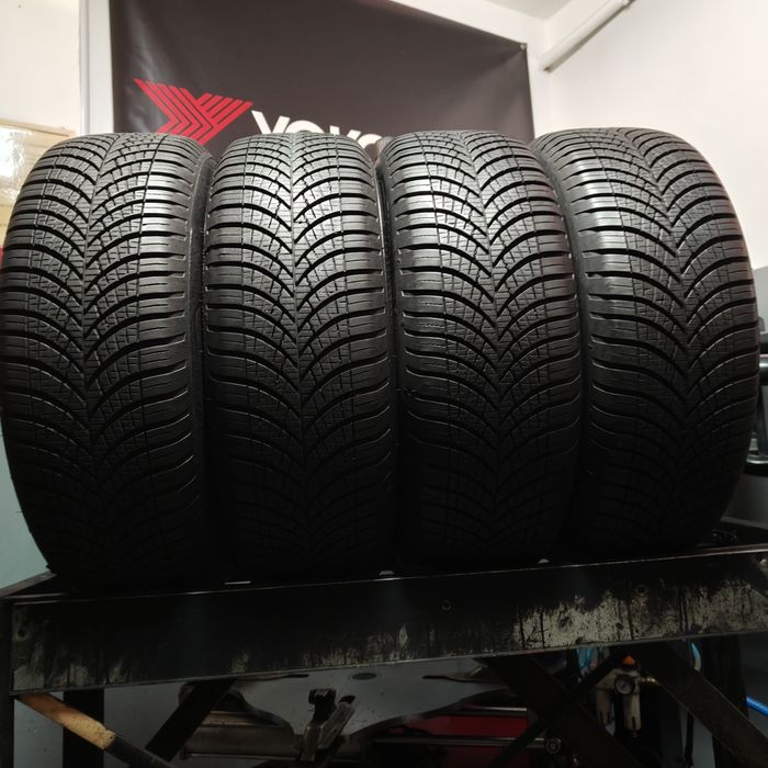 205/60/16 XL Sprzedam komplet opon całorocznych Goodyear