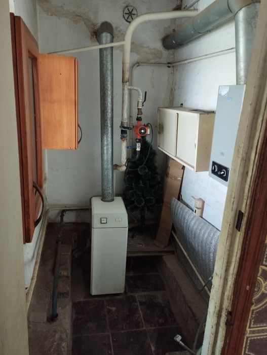 Дом по центральной улице, Кушугум