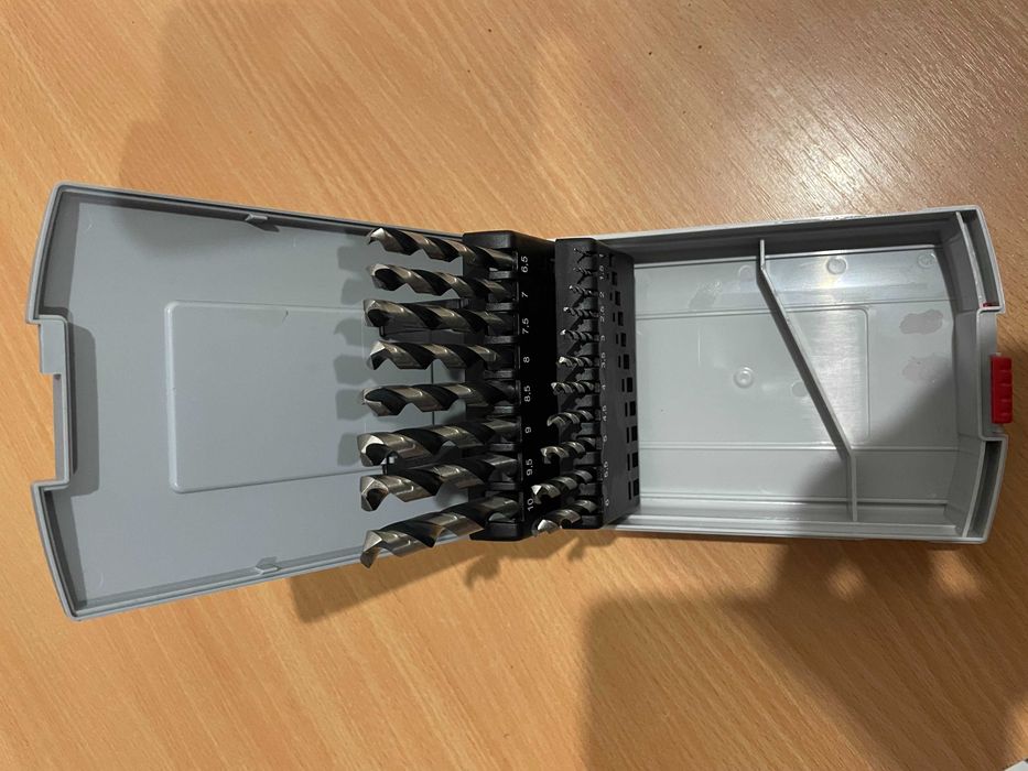 Zestaw 19 wierteł HSS-PointTeQ do metalu BOSCH
