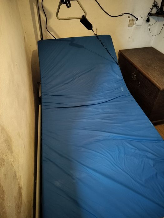 Cama articulada automática