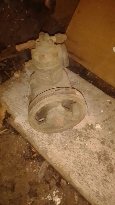 Компресор до грузовоі машини одноциліндровий