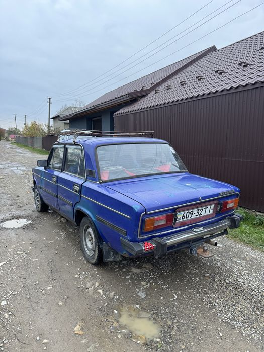 Автомобіль Ваз 21061
