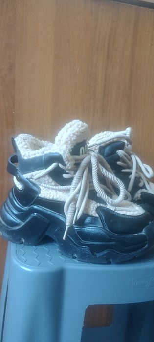 Зимние ботинки для девочки