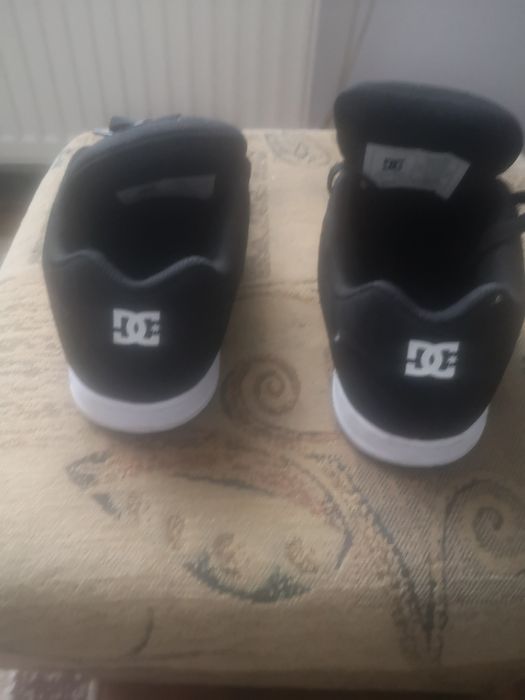 Buty DCSHOECOUSA  rozmiar 38