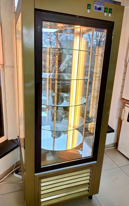 Холодильник-вітрина Iglo