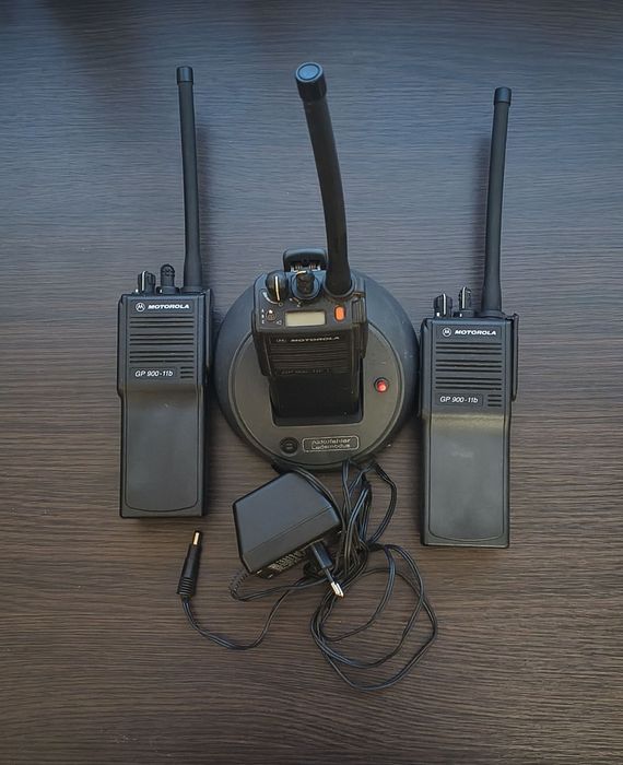 Продам рації моторола