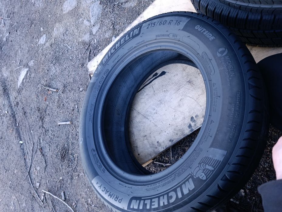 Шина  215/60/16 Michelin