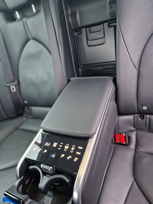 Toyota Camry HSD executive + VIP, 2,5 Hybryda, 1 właściciel