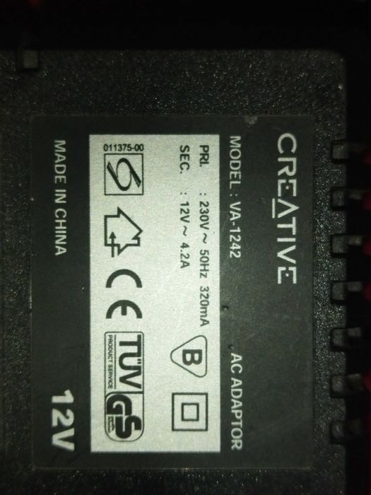 Акустика Creative блок питания 12V 4.2A.