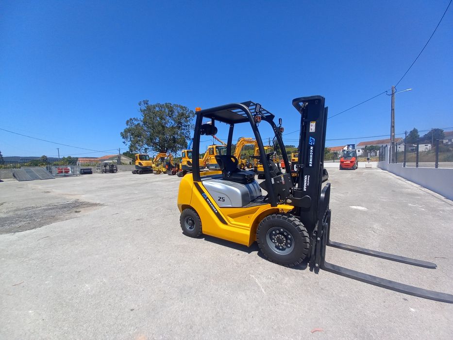 Empilhador 2.5Ton motor Yanmar
