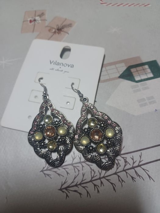 Brincos da vila Nova novos