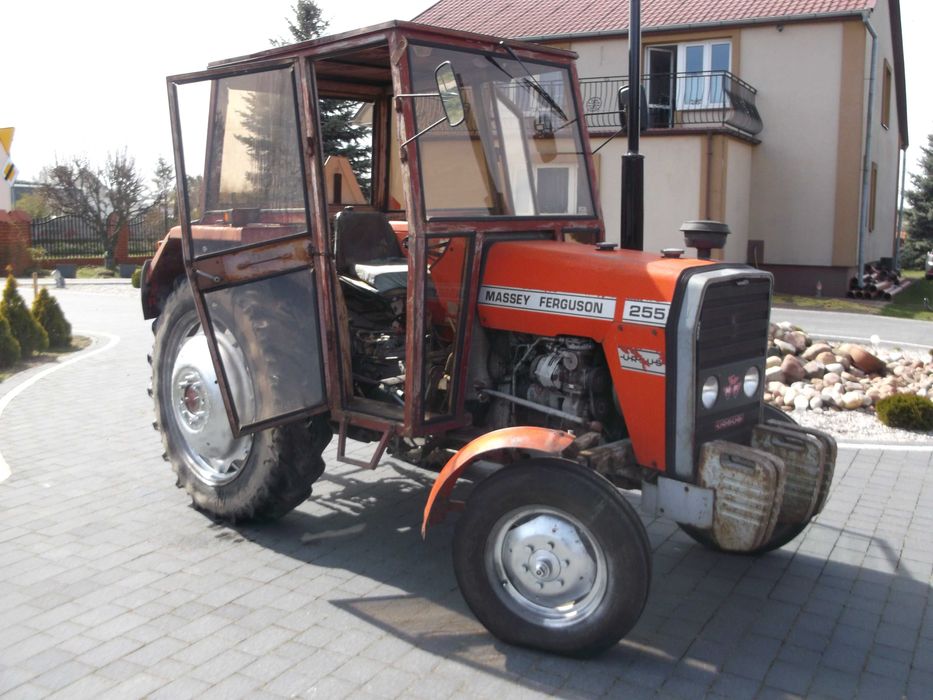 Massey Ferguson 255 - Rok 1987