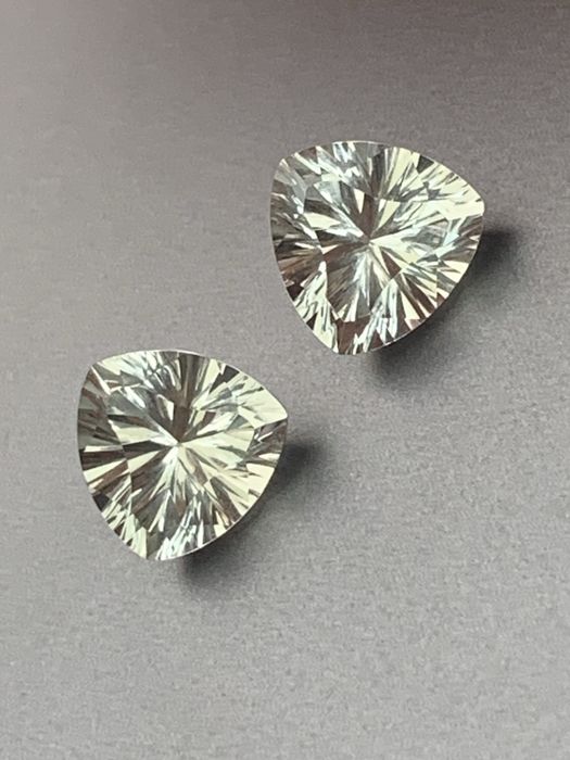 Пара Аметистів зелених з Concave 6,69 ct!
