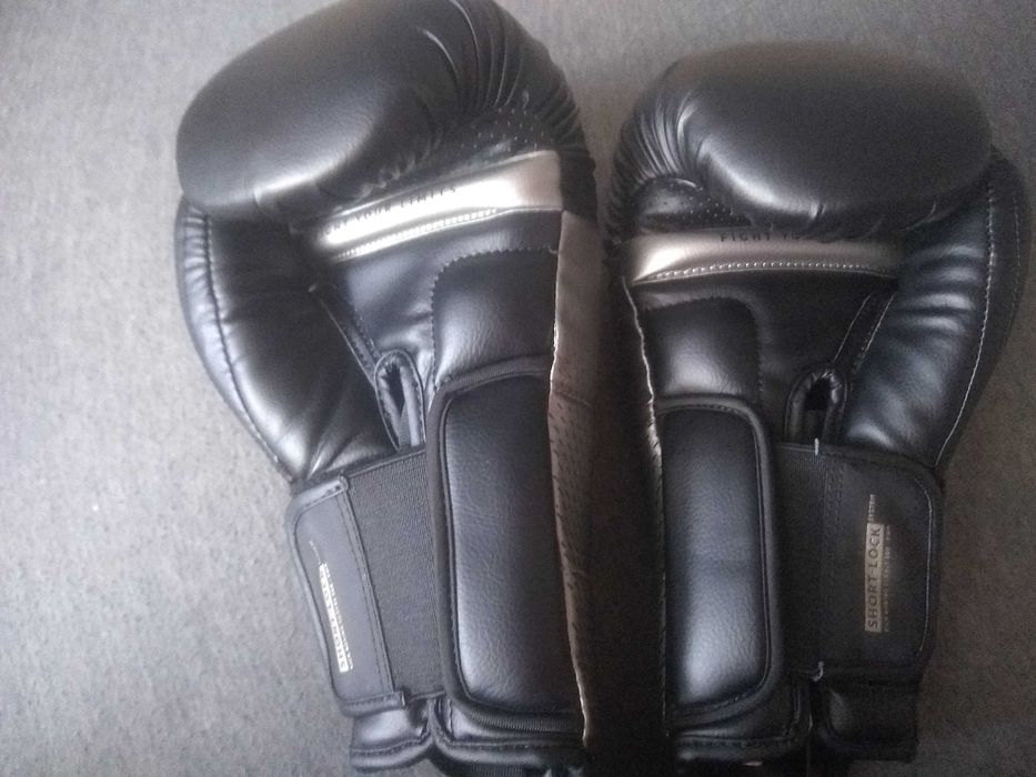 Rękawice kick- bokserskie k1 10oz OUTSHOCK DECHATLON