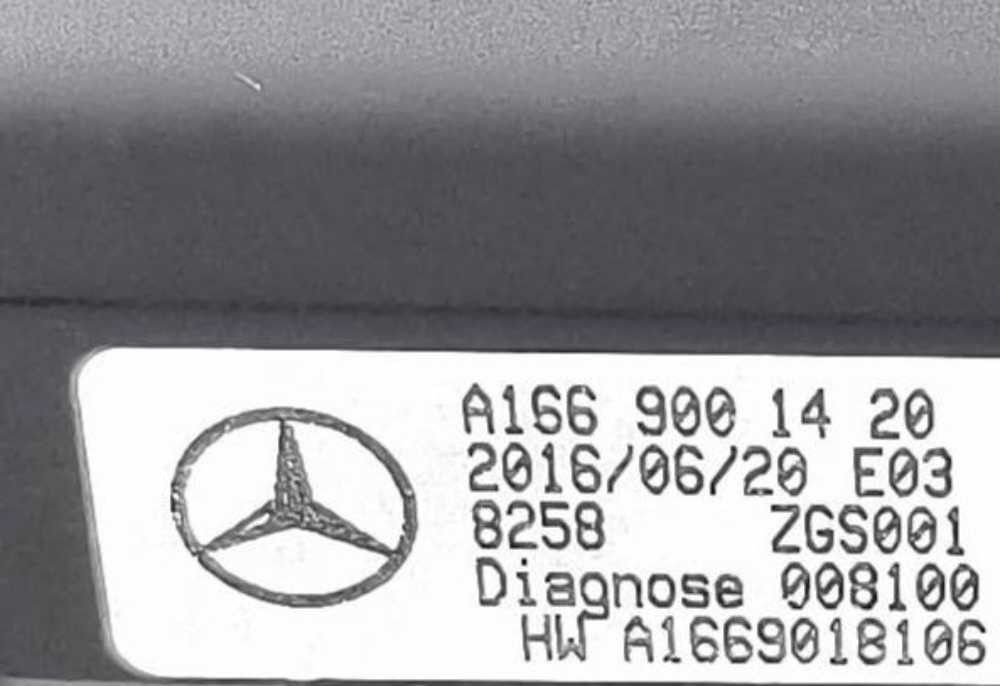Display / Ecrã de Informações MERCEDES-BENZ A-CLASS (W176) ano 2012