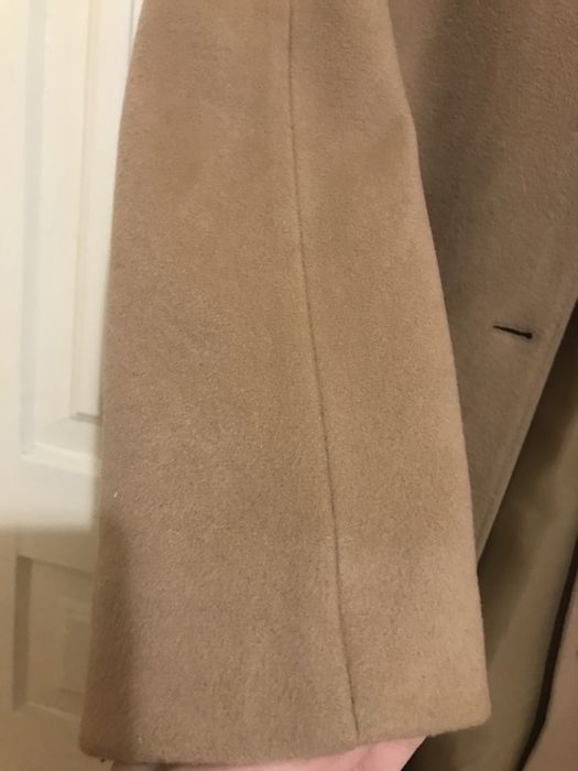 Женское пальто в очень хорошем состоянии