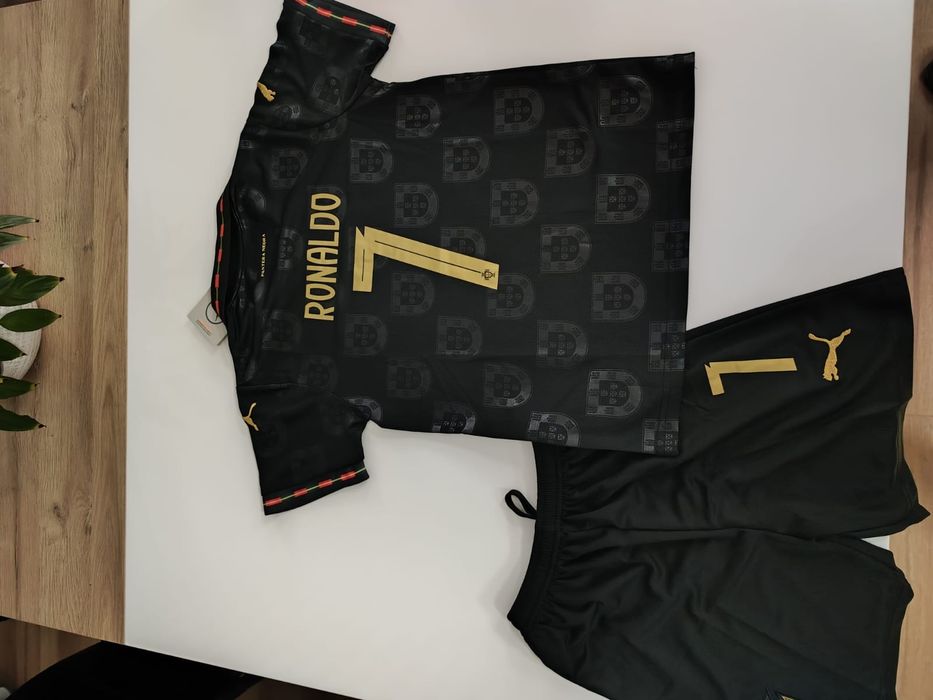 Conjunto criança selecção Portugal