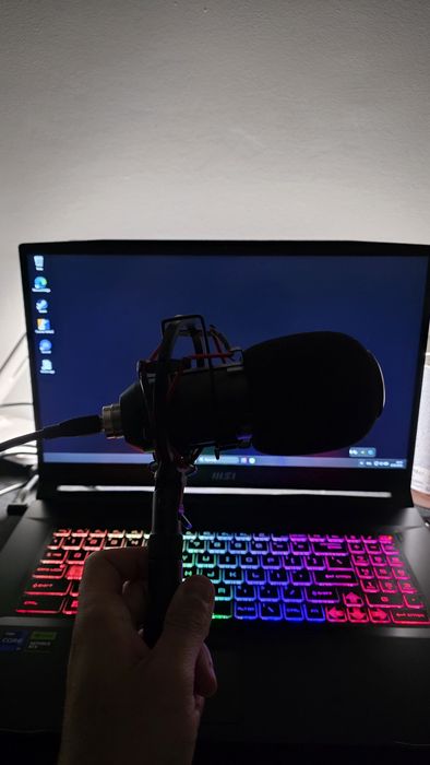 Laptop MSI katana i9 32gb ddr5